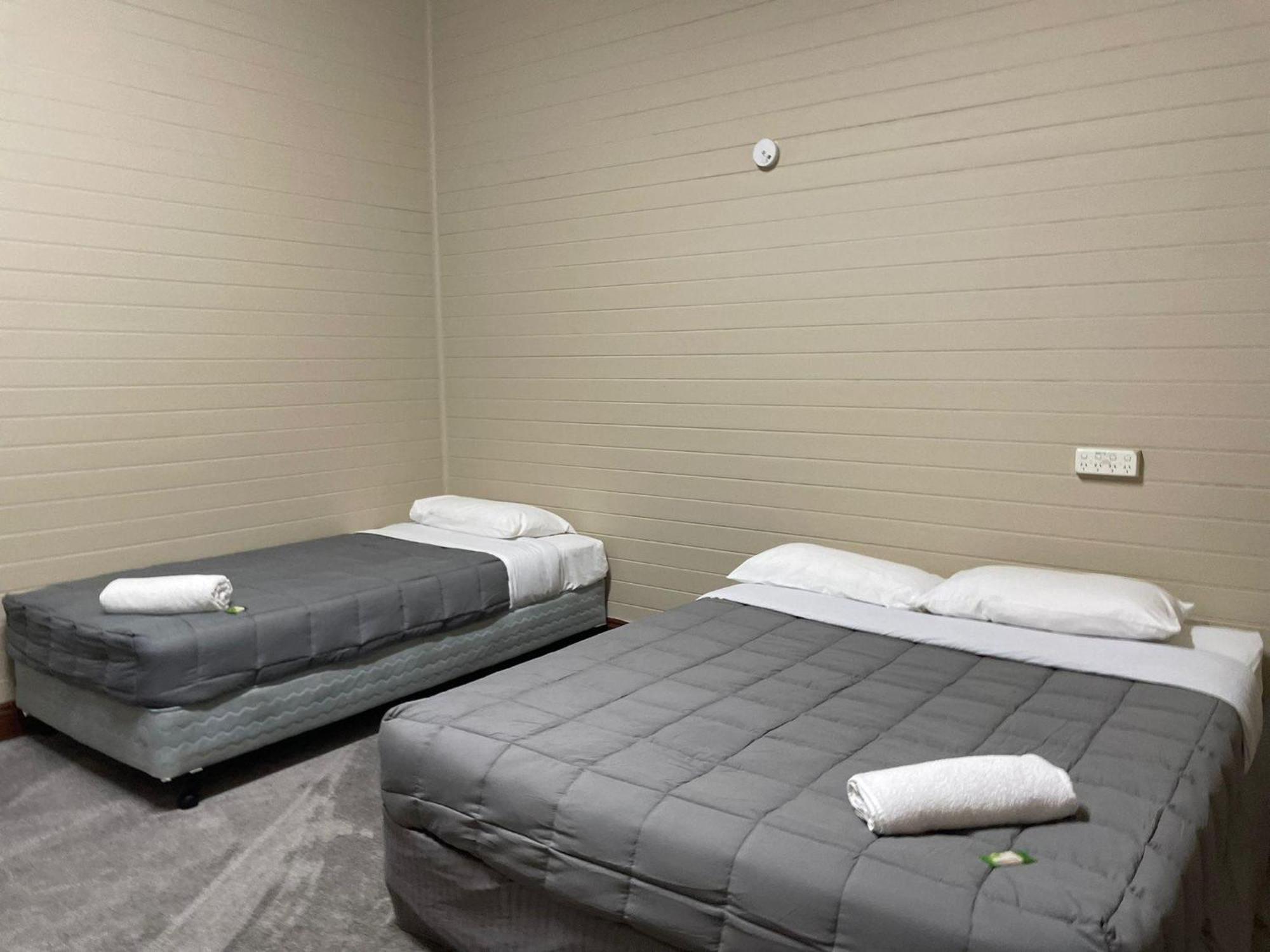 Club Hotel Glen Innes Zewnętrze zdjęcie