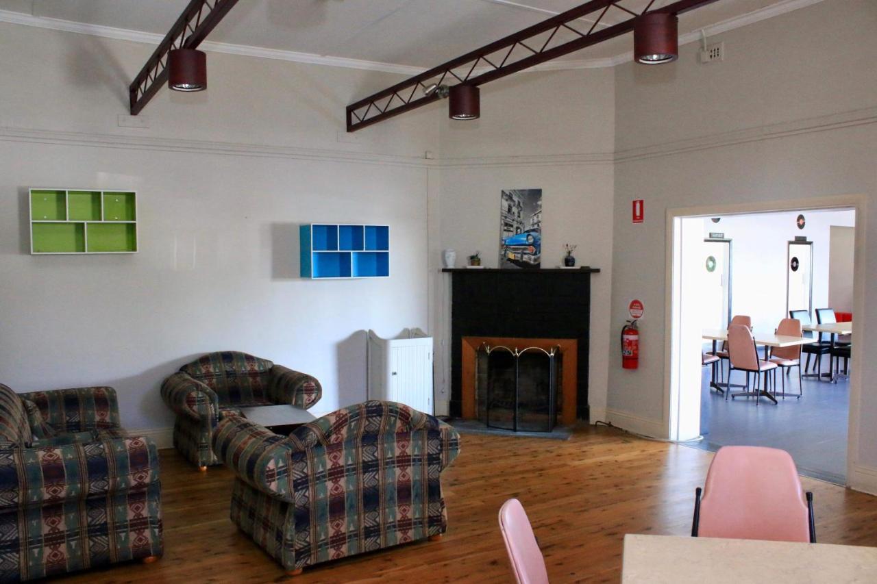 Club Hotel Glen Innes Zewnętrze zdjęcie